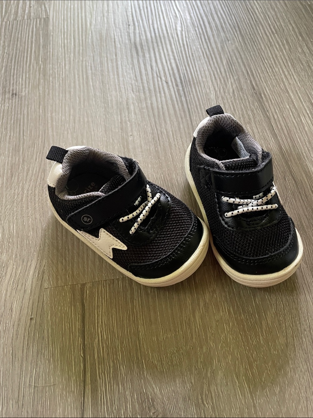 Stride Rite Black and White Kids Sneakers with Hook-and-Loop Strap